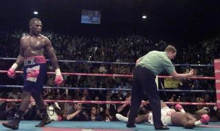 霍利菲尔德和刘易斯